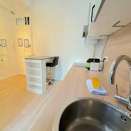 600m Port, Tramway, Clim, Wifi Apartmán *