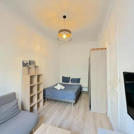 600m Port, Tramway, Clim, Wifi