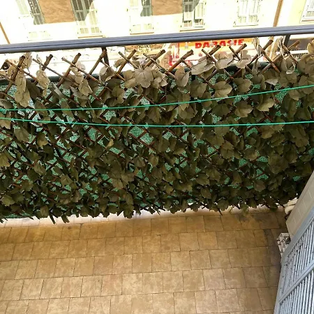 Apartman 600m Port, Tramway, Clim, Wifi